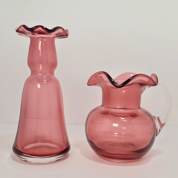 Vintage Cranberry Glass Style Glass Vases โ Set of 2 - Picture 4 of 5